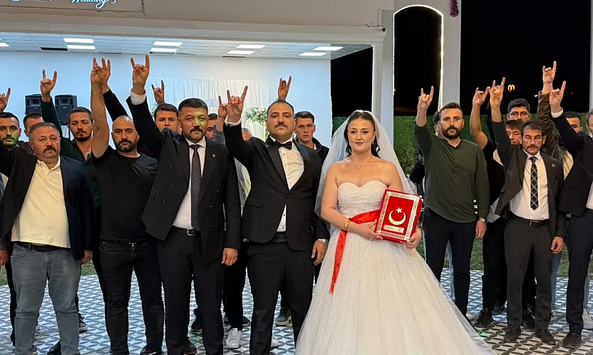 Yiğithan ve İrem'i Yalnız Bırakmadılar