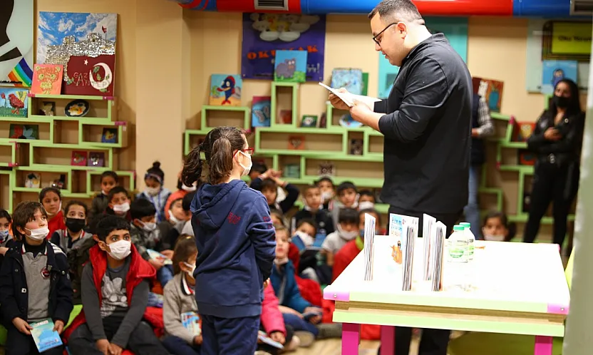 Yılın En İyi Çocuk Kitabı Yazarına Afyon'dan Davet
