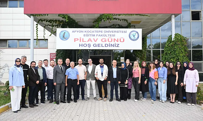 Yıllar Sonra Aynı Çatı Altında Buluştular!