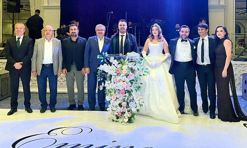 Yit ve Tulay Ailelerinin Mutlu Günü